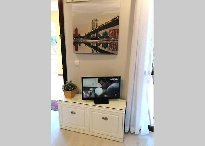 42 Eurosol, A 5 Min Carihuela *