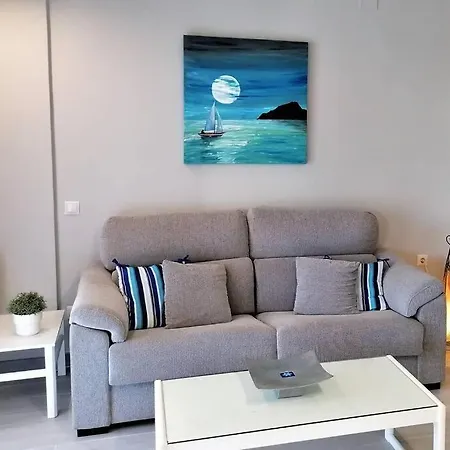 42 Eurosol, A 5 Min Carihuela * 托雷莫利诺斯