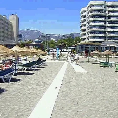 42 Eurosol, A 5 Min Carihuela Lägenhet