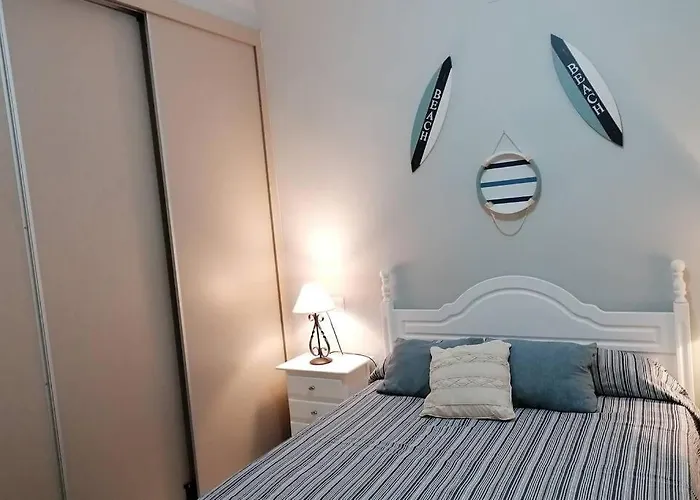 42 Eurosol, A 5 Min Carihuela Apartment